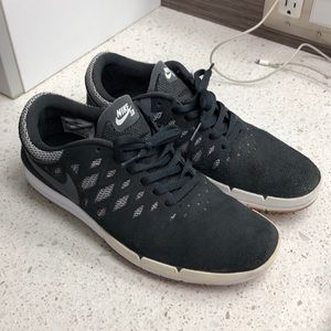 Nike sb free’s
